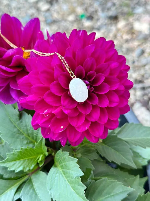 Oval Necklace